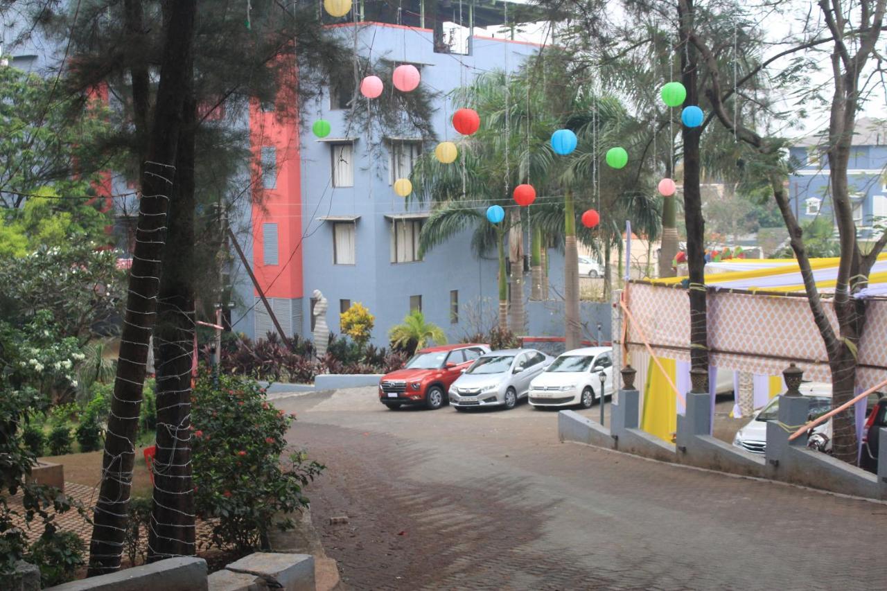 Monteria Resort Chauk Bagian luar foto