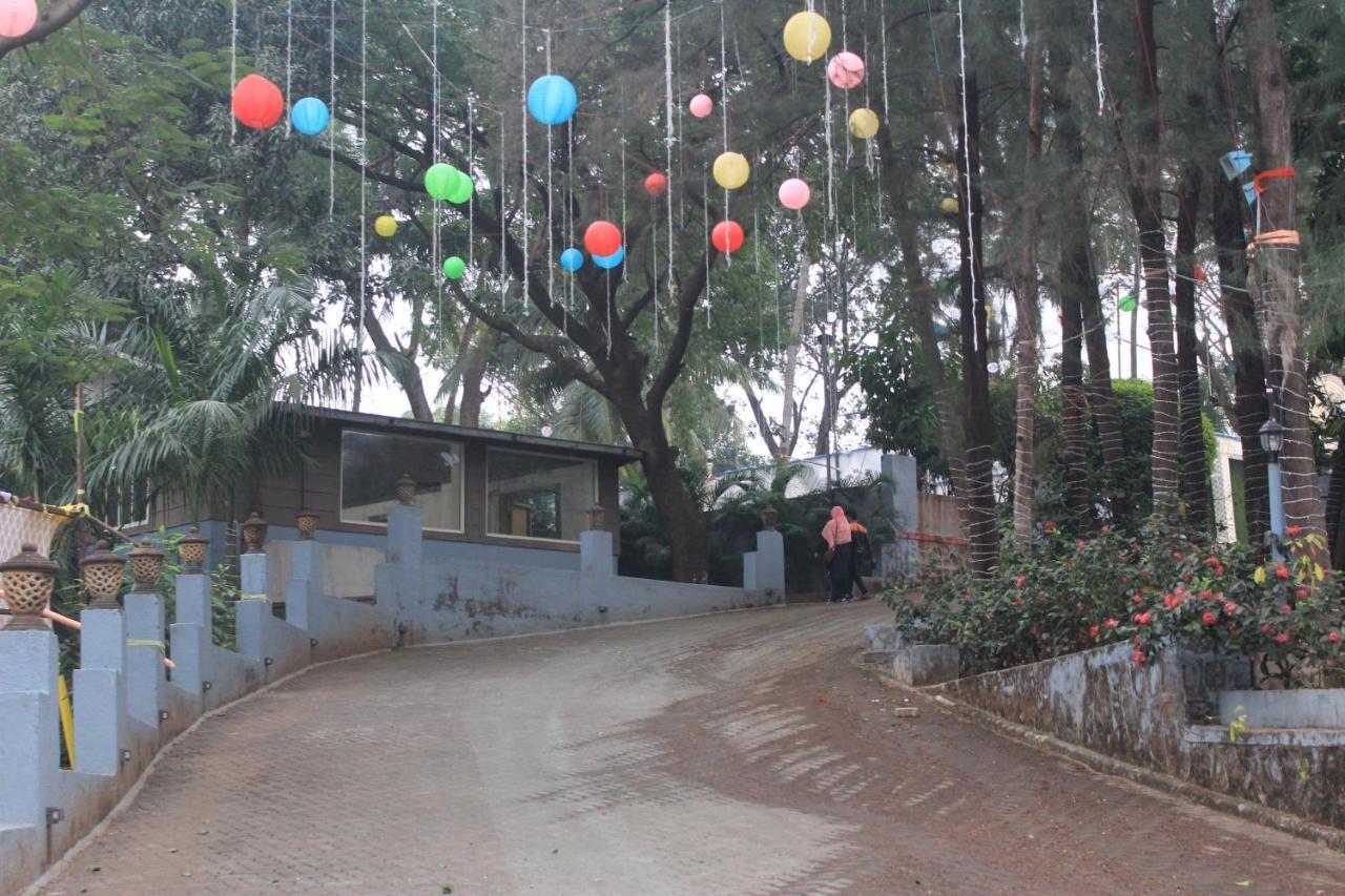 Monteria Resort Chauk Bagian luar foto