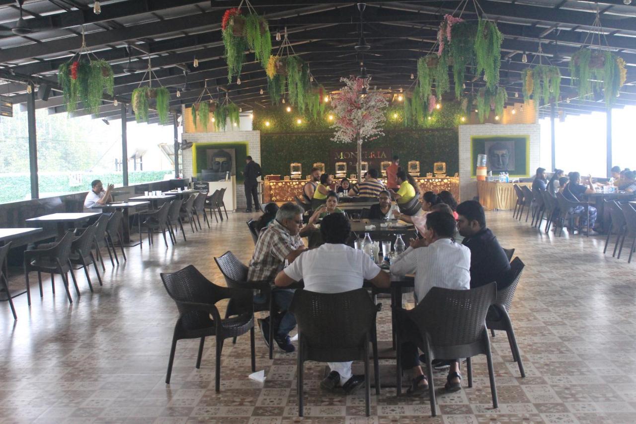 Monteria Resort Chauk Bagian luar foto
